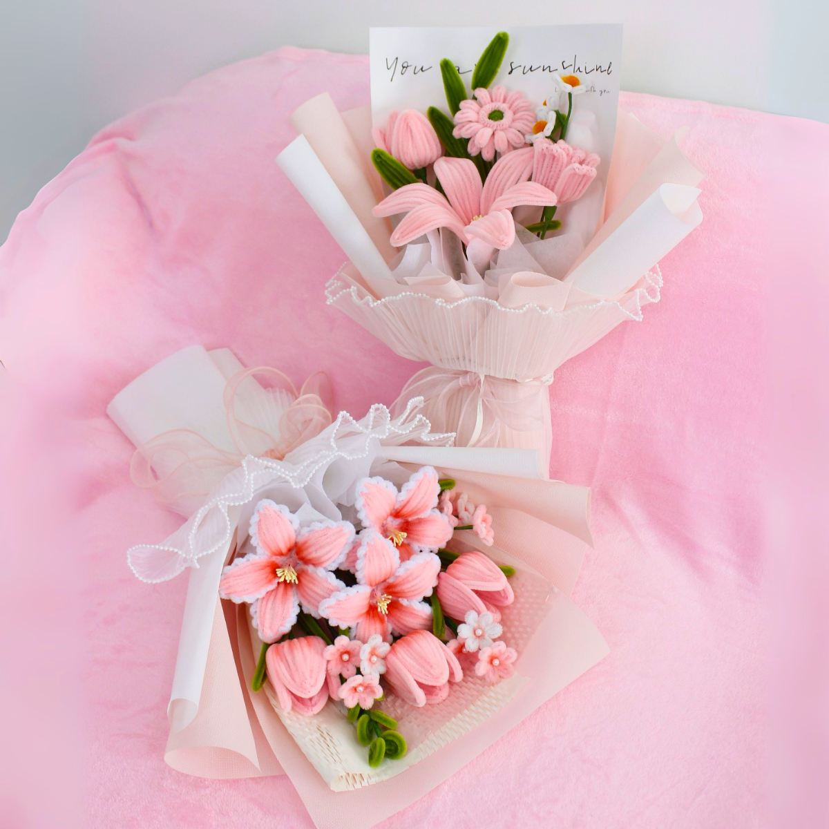 DIY pink flower bouquet kit with materials and instructions to make charming pipe cleaner flowers. Perfect for gifting, crafting, or personal creativity.
